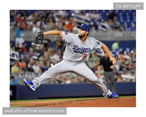 洛杉矶道奇强袭外野二垒形成致命得分,强者归来再创辉煌 洛杉矶道奇强袭外野二垒形成致命得分,强者归来再创辉煌